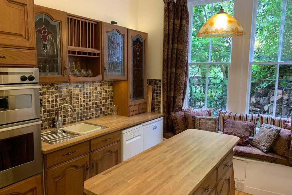 Luxurious Apartment In Historic Mansion - Sleeps 7 Ladock Exterior foto